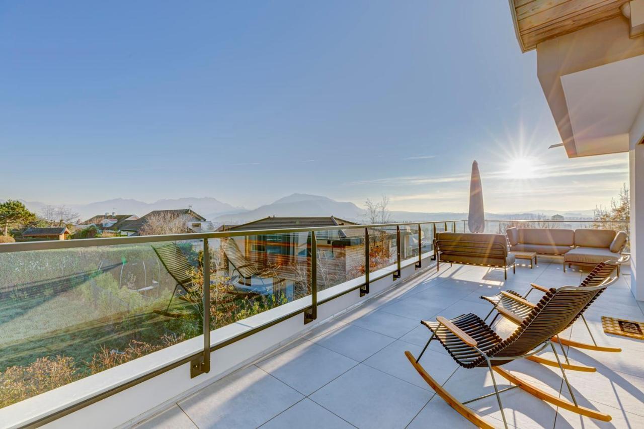 Serenity - 3 Bedroom Top Floor Apartment Parking & Lake View Terrace Annecy Esterno foto